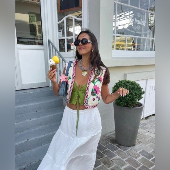 Zara open front embroidered vest 6895/224 - Picture 15 of 16